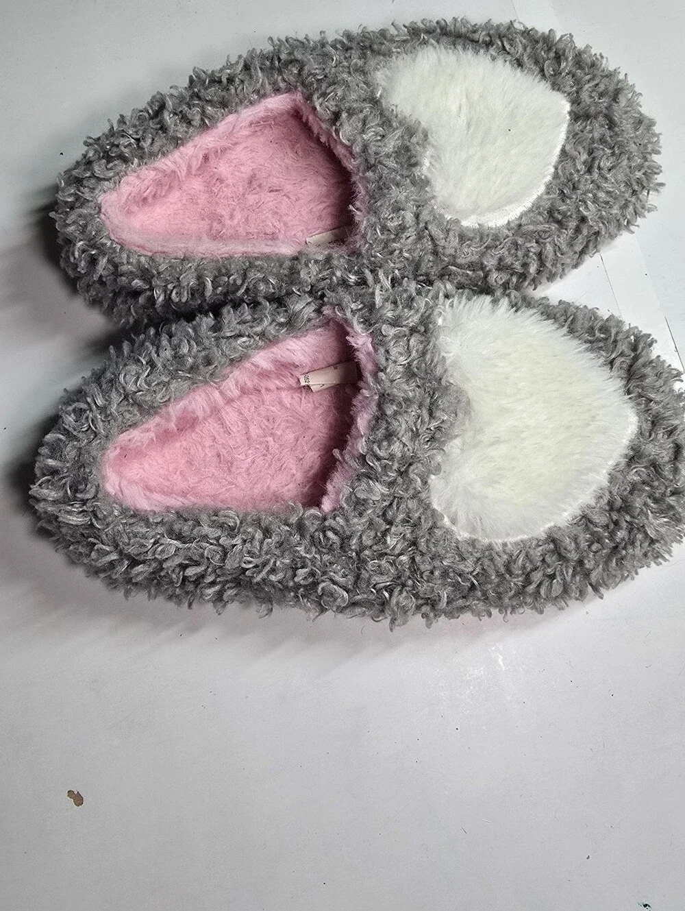 wonder nation Gray & Pink Heart Plush Kids Slippers